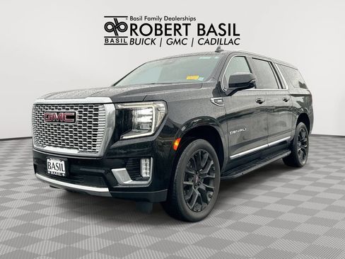 Used 2023 GMC Yukon XL Denali AWD/4WD image 1