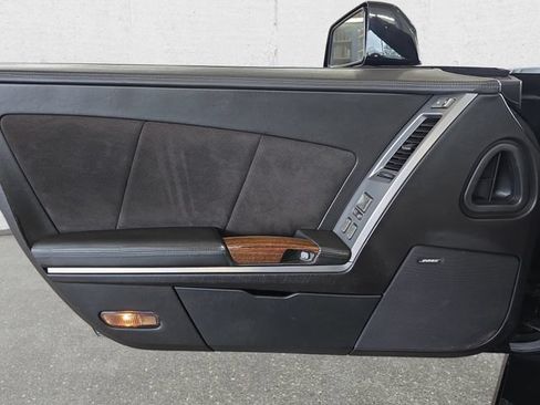 Used 2006 Cadillac XLR V RWD image 33