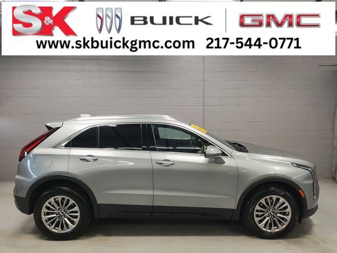 Used 2024 Cadillac XT4 Premium Luxury image 1