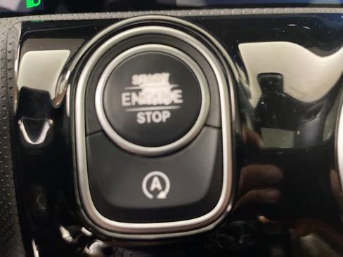 Used 2019 Mercedes-Benz A 220 4MATIC image 27