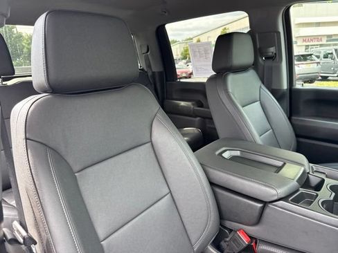 Used 2025 GMC Sierra 3500 Pro w/ Convenience Package AWD/4WD image 35