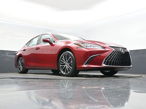 New 2025 Lexus ES 350 w/ Premium Package image 26