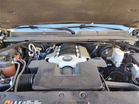 Used 2020 Cadillac Escalade Platinum image 37