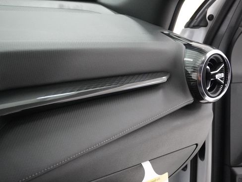 New 2026 Chevrolet Equinox LT image 28