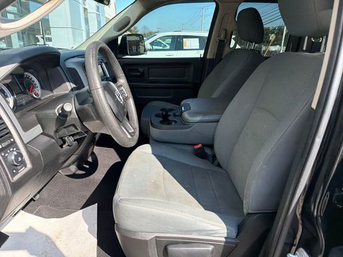 Certified 2017 RAM 1500 Express w/ Express Value Package image 9