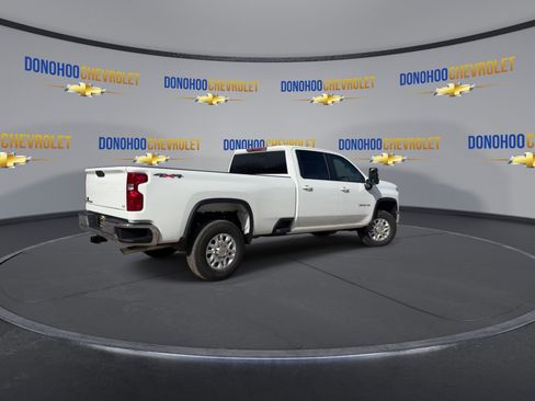 New 2026 Chevrolet Silverado 3500 LT image 11