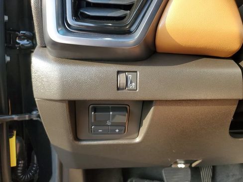 Used 2024 GMC Canyon AT4 AWD/4WD image 29