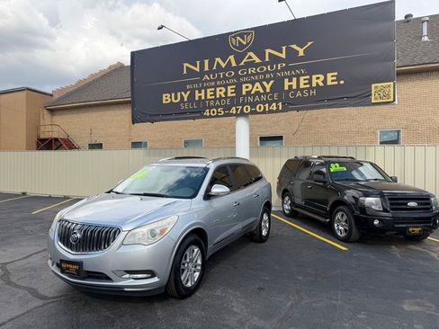 Used 2015 Buick Enclave Convenience FWD image 3