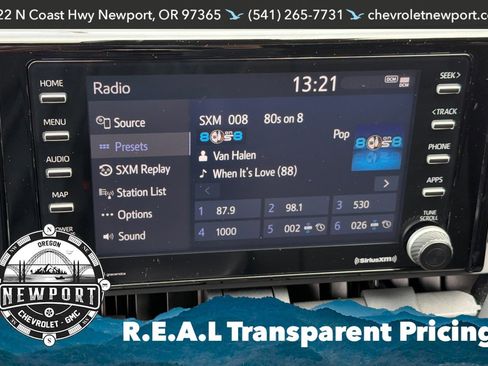 Used 2022 Toyota RAV4 SE w/ Weather & Moonroof Package image 18