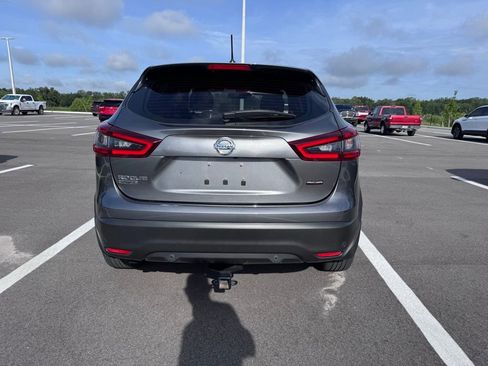 Used 2021 Nissan Rogue Sport S FWD image 4