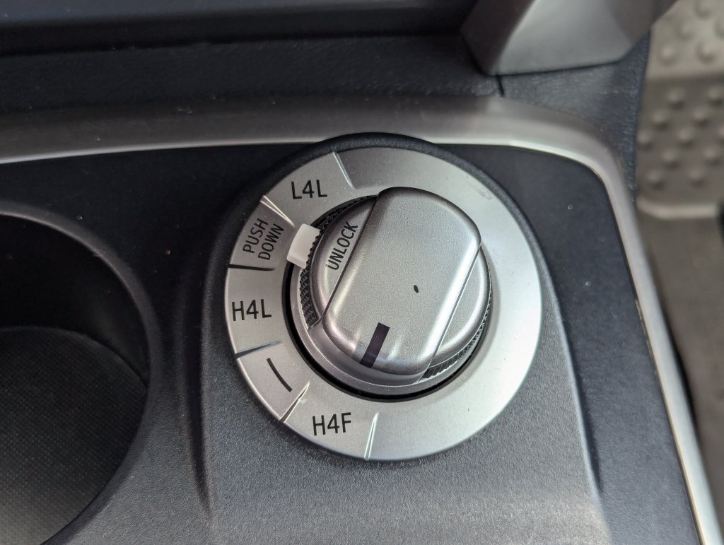 Used 2023 Toyota 4Runner Limited AWD/4WD image 15