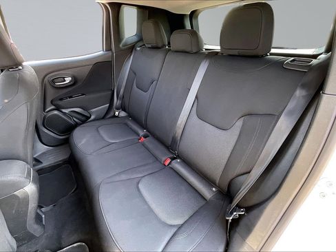Used 2019 Jeep Renegade Sport w/ Sport Appearance Group AWD/4WD image 26
