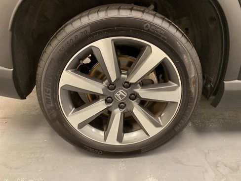 Certified 2024 Honda Pilot Elite image 29