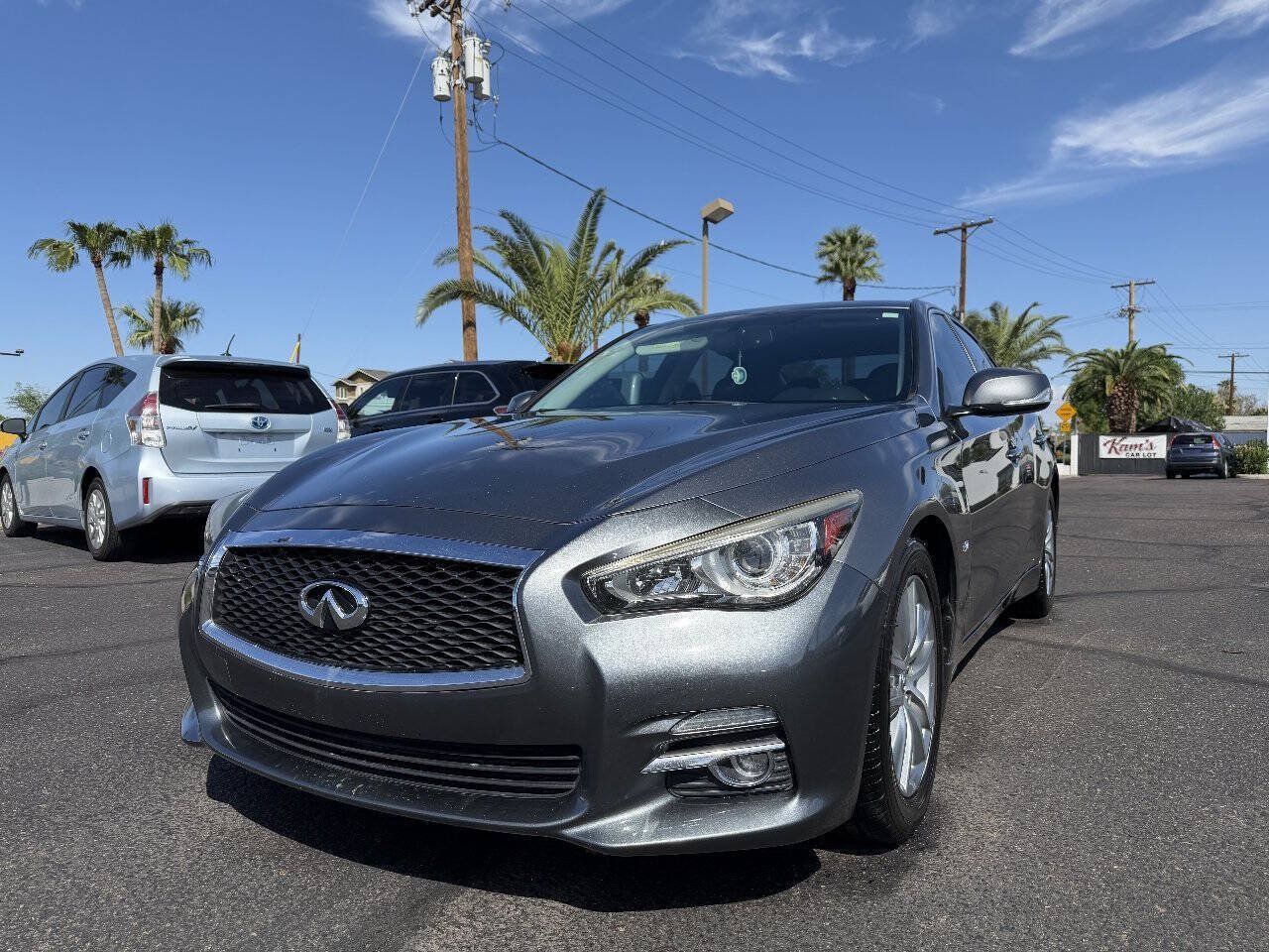 Used 2015 INFINITI Q50 Premium w/ Navigation Package RWD image 2