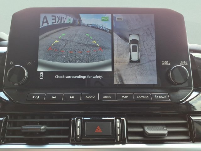 Used 2023 Nissan Pathfinder SL w/ SL Premium Package AWD/4WD image 19