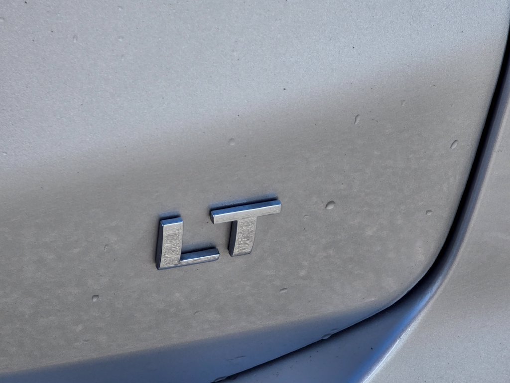 Certified 2018 Chevrolet Equinox LT FWD image 12