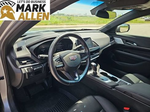 Used 2023 Cadillac CT4 Premium Luxury RWD image 10