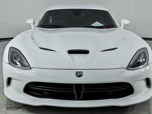 Used 2015 Dodge Viper w/ Quick Order Package 22J GT image 5