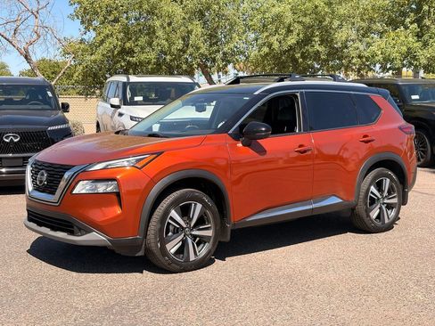 Used 2021 Nissan Rogue SL FWD image 1