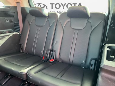 Used 2024 Kia Sorento S FWD image 22