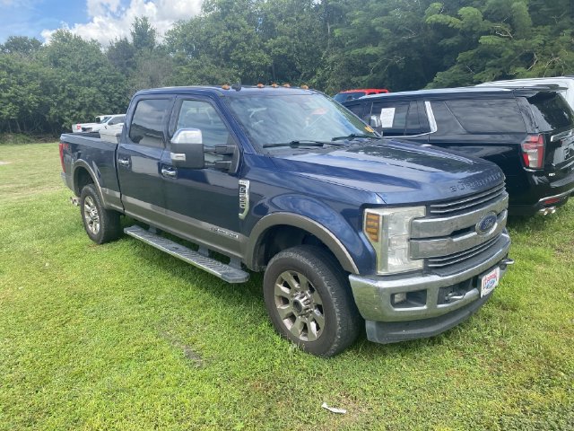 Used 2019 Ford F250 Lariat w/ Lariat Ultimate Package AWD/4WD image 3