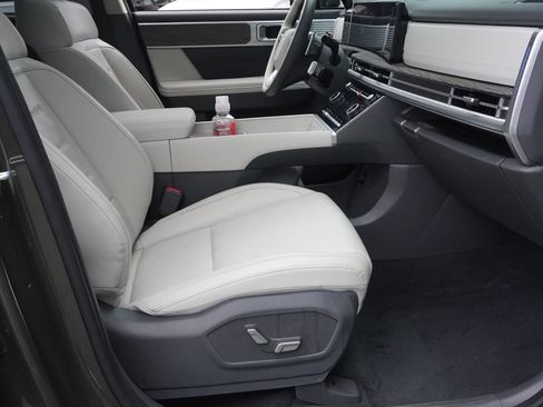 Used 2024 Hyundai Santa Fe Calligraphy AWD/4WD image 34