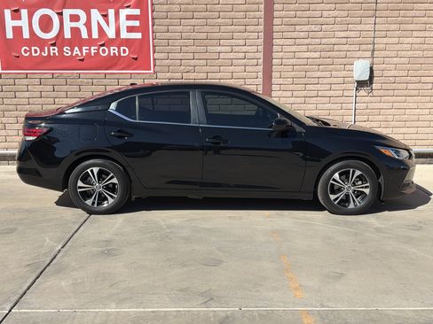 Used 2023 Nissan Sentra SV image 7