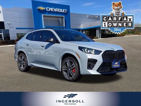 Used 2025 BMW X2 xDrive28i w/ Technology Package image 1