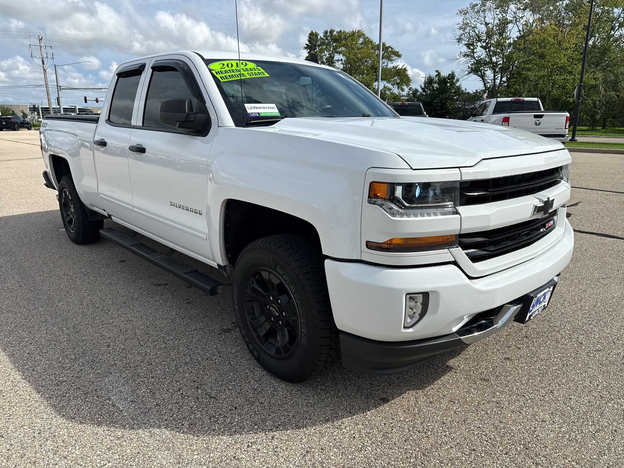 Used 2019 Chevrolet Silverado 1500 LT w/ All Star Edition AWD/4WD image 6