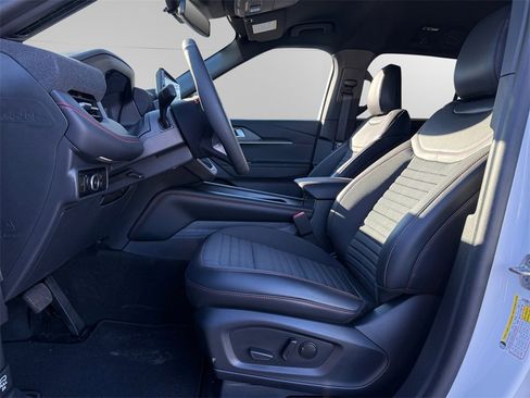 New 2025 Ford Explorer ST-Line w/ Premium Package image 9