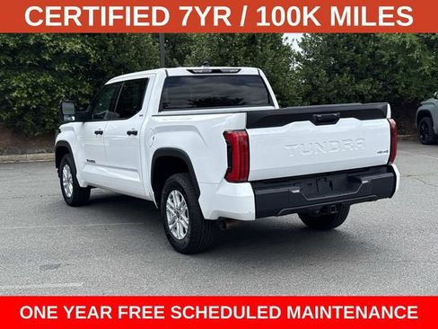 Used 2022 Toyota Tundra SR5 w/ SR5 Convenience Package AWD/4WD image 4