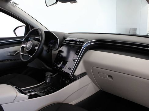 Used 2024 Hyundai Tucson SEL FWD image 16