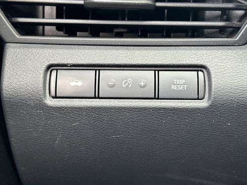 Used 2023 Nissan Altima 2.5 SR w/ SR Premium Package image 35