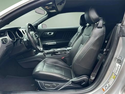 Used 2018 Ford Mustang GT Premium image 29