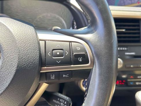 Used 2022 Lexus RX 450hL AWD w/ Premium Package image 19