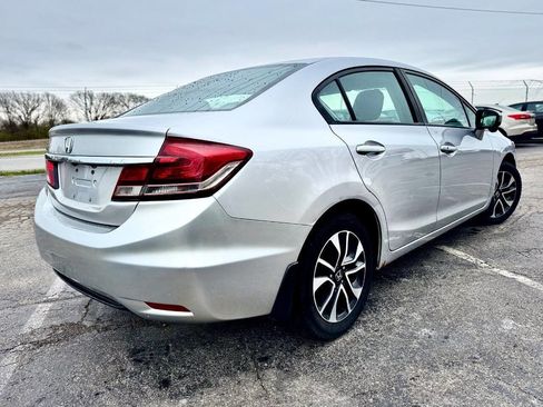 Used 2015 Honda Civic EX image 3