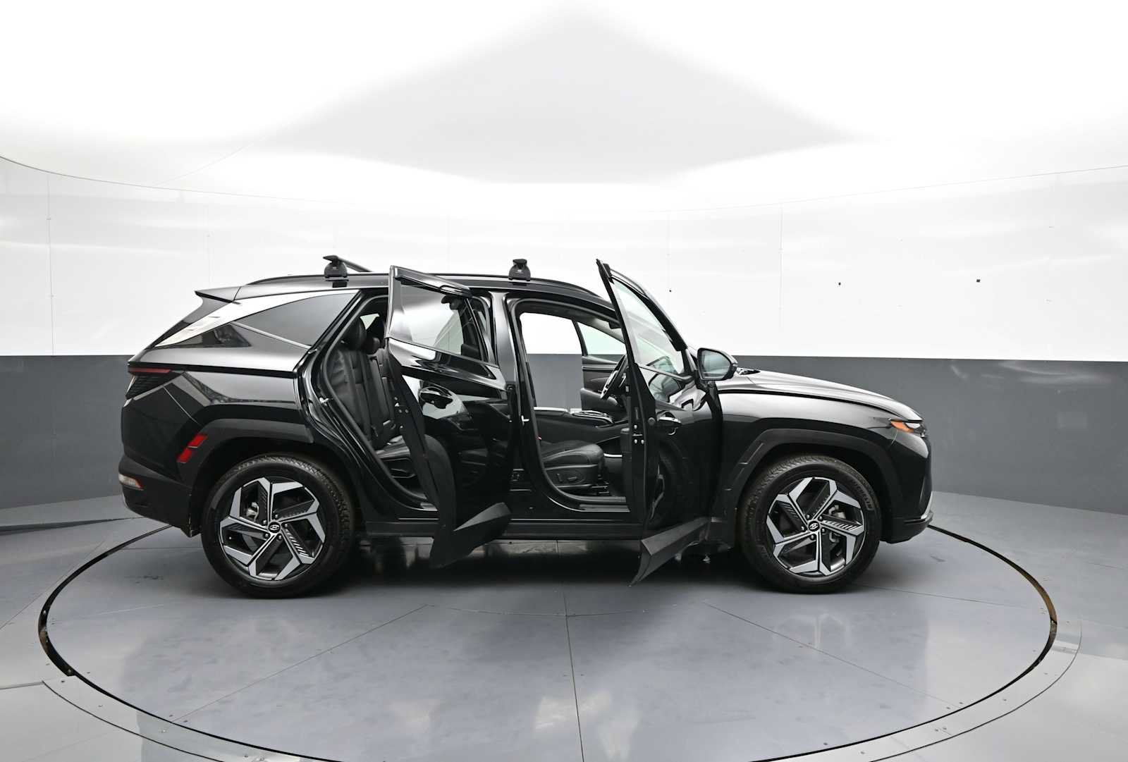 Used 2024 Hyundai Tucson Limited AWD/4WD image 44