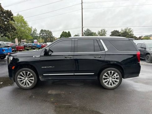 Used 2021 GMC Yukon Denali w/ Denali Ultimate Package AWD/4WD image 7