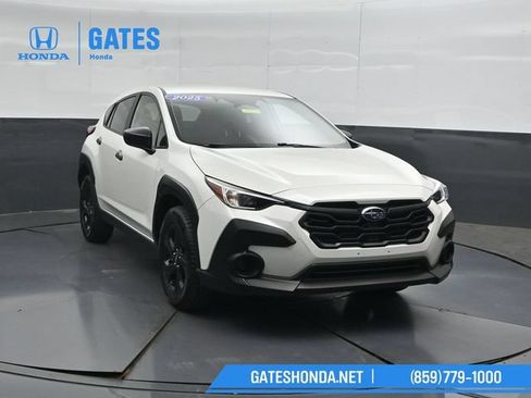 Used 2025 Subaru Crosstrek 2.0i AWD/4WD image 4