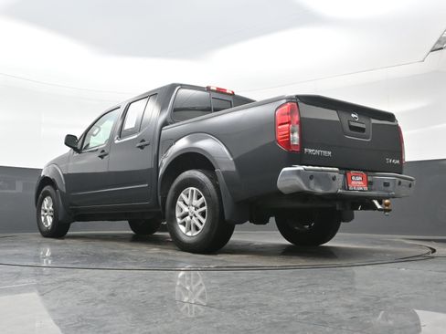 Used 2015 Nissan Frontier SV w/ SV Value Truck Package image 25