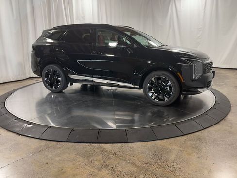 New 2026 Kia Sportage SX image 3