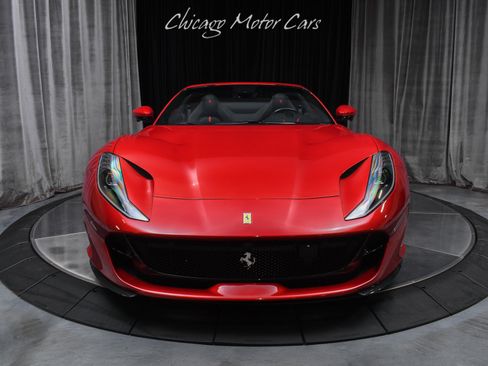 Used 2023 Ferrari 812 GTS RWD image 7