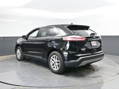 Used 2024 Ford Edge SEL AWD/4WD image 5