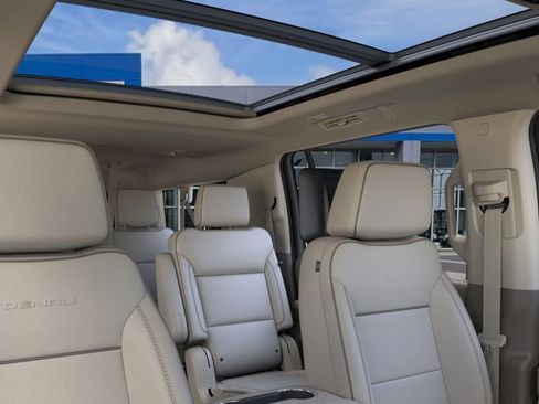 New 2026 GMC Yukon XL Denali w/ Denali Reserve Package image 24