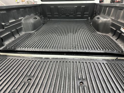 Used 2011 Ford F250 XLT w/ Snow Plow Prep Pkg image 7