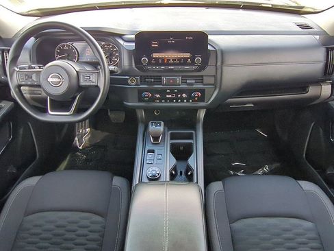 Certified 2024 Nissan Pathfinder S image 15