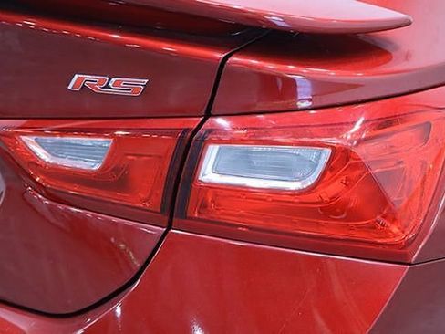 Used 2022 Chevrolet Malibu RS image 40