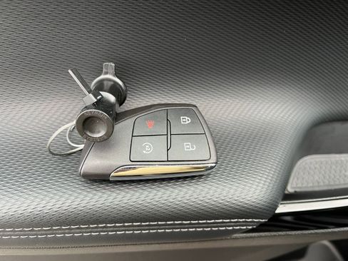 Used 2025 Chevrolet Equinox LT image 21