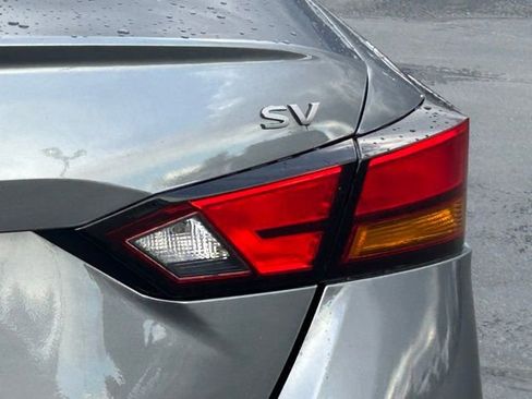 Used 2024 Nissan Altima 2.5 SV FWD image 6