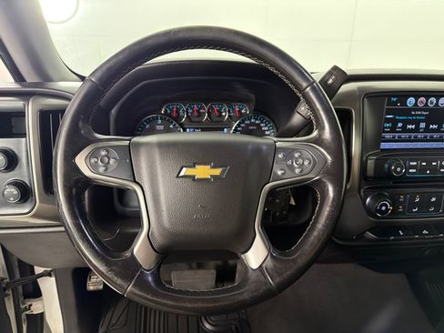 Used 2019 Chevrolet Silverado 1500 LT AWD/4WD image 13